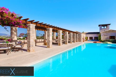 Private Retreat for sale in Porto Heli, by the Sea 12