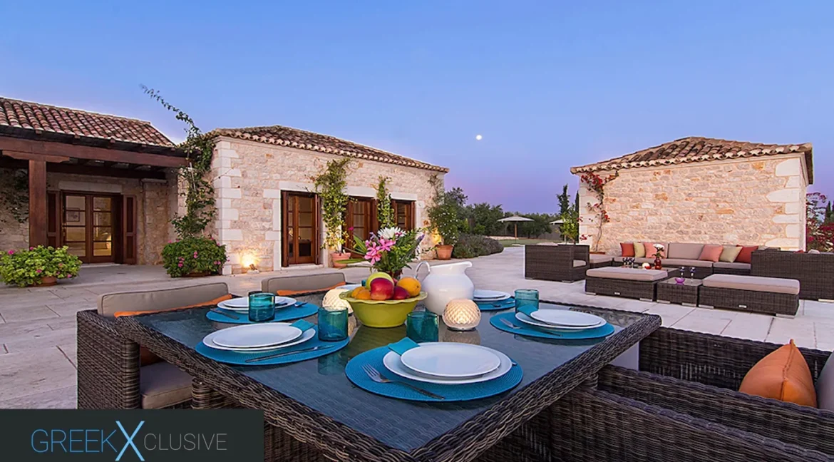 Private Retreat for sale in Porto Heli, by the Sea 14