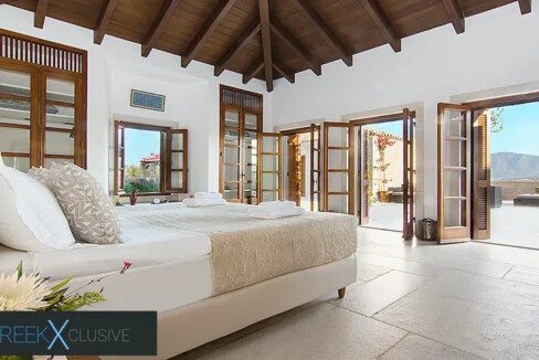 Private Retreat for sale in Porto Heli, by the Sea 3