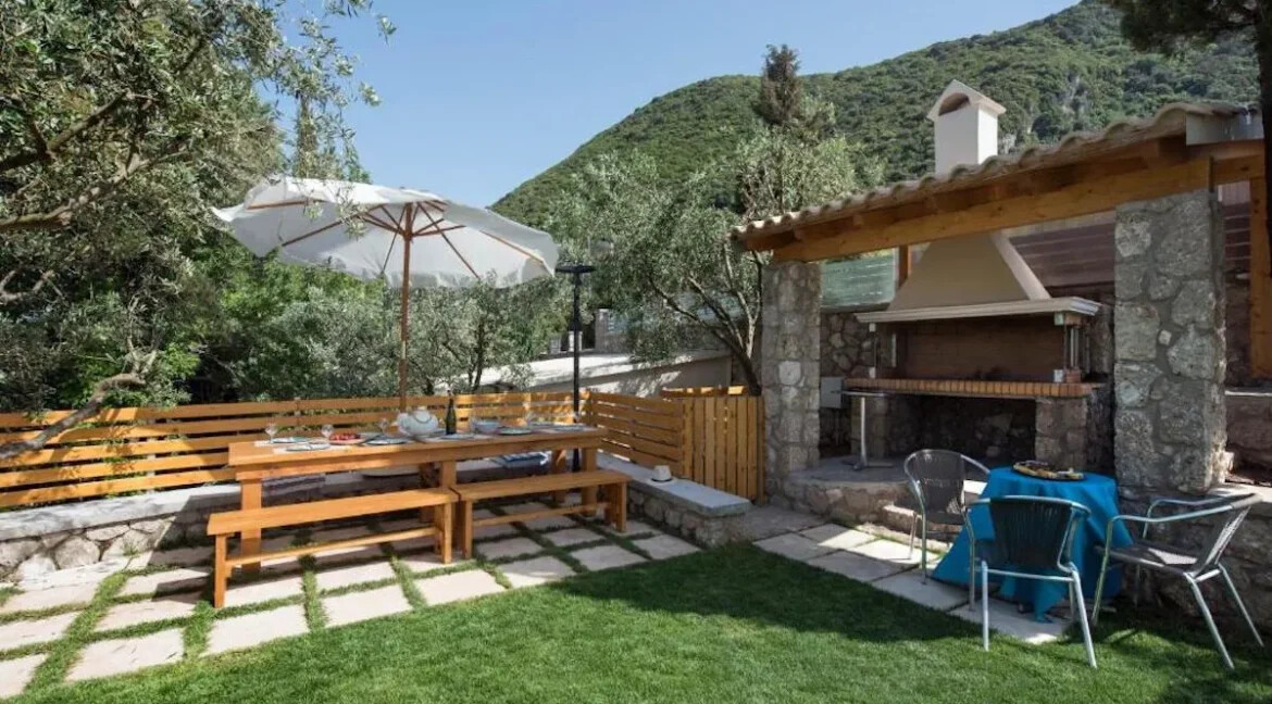 Remarkable villa for sale in Corfu 19