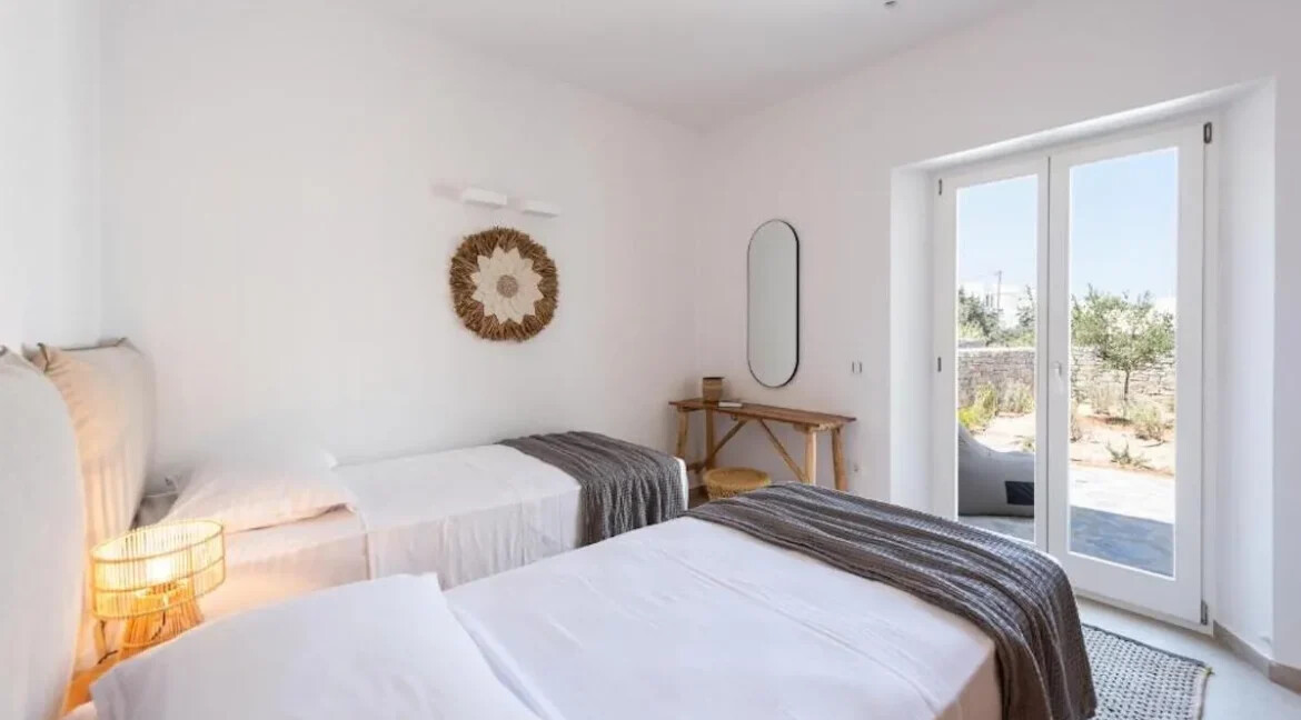 Seafront Villa for sale Paros Greece 17