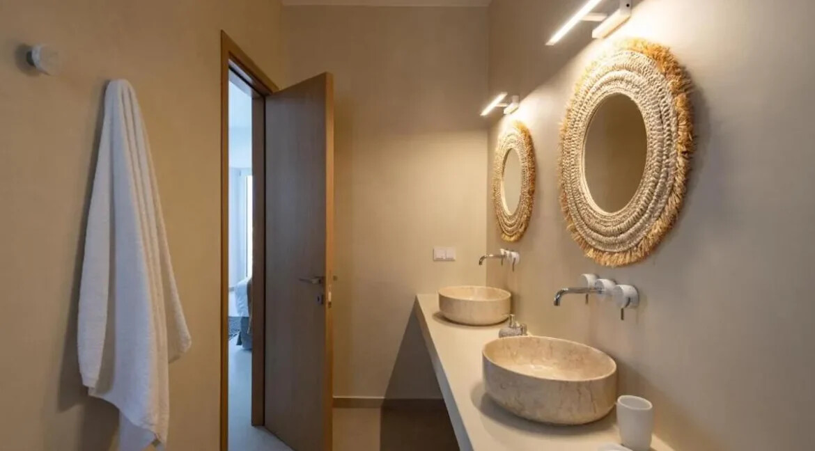 Seafront Villa for sale Paros Greece 33