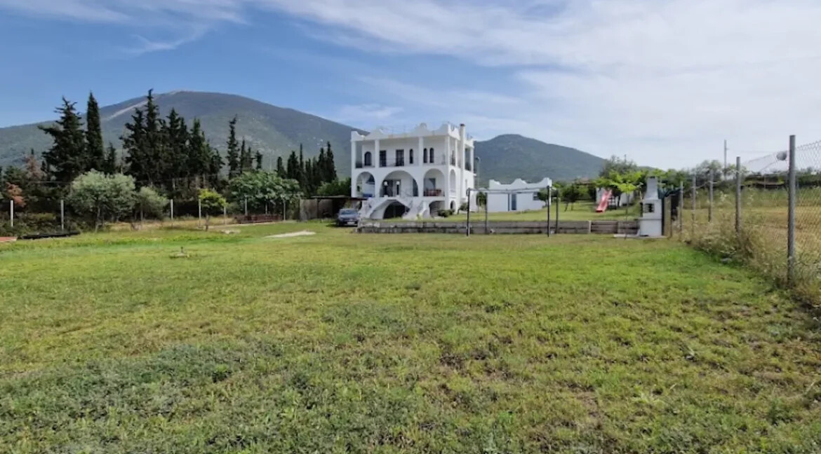 Seafront Villa for sale on the island of Euboea 2