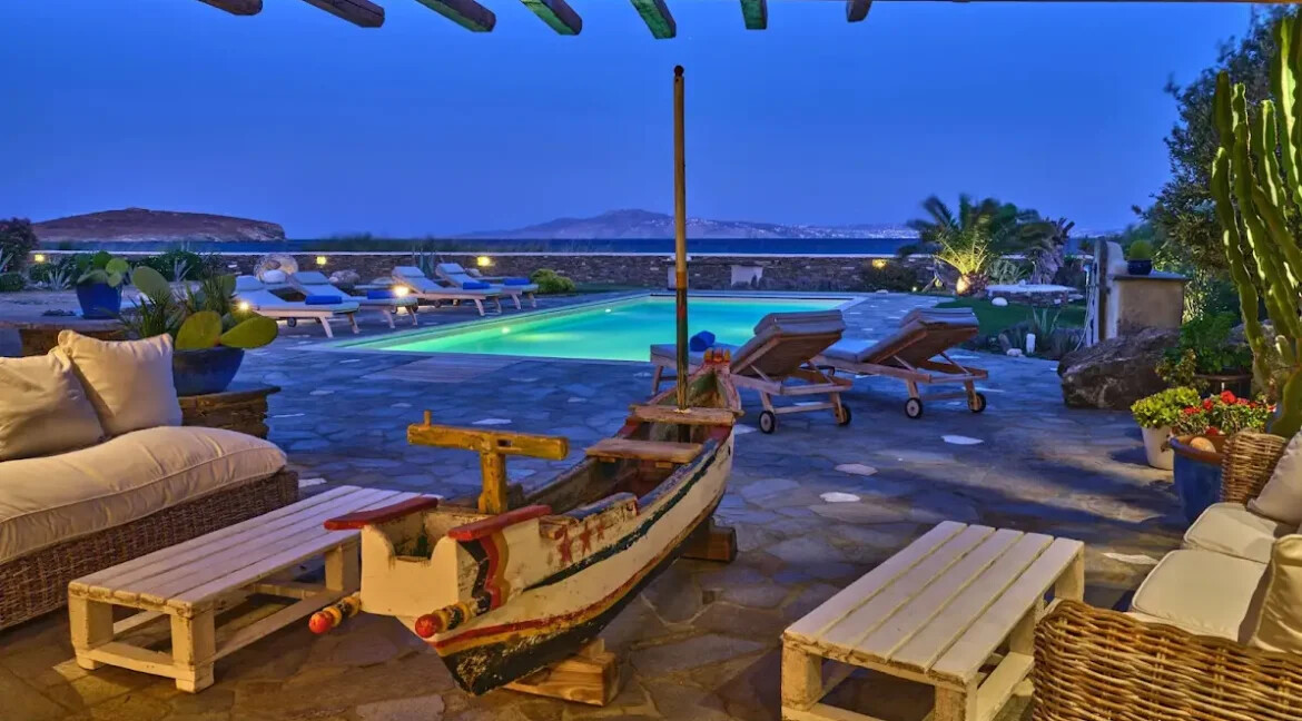 Seaside Villa in for sale Agios Sostis, Tinos 1