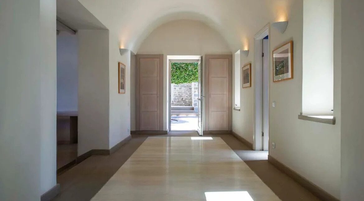 Stone Villa for Sale in Paros island 12