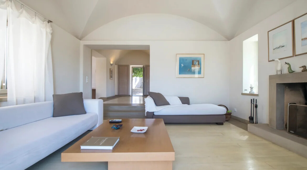 Stone Villa for Sale in Paros island 23