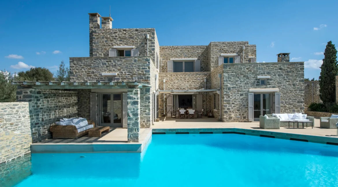 Stone Villa for Sale in Paros island 27