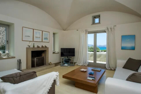 Stone Villa for Sale in Paros island 30