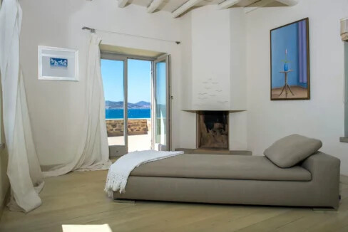 Stone Villa for Sale in Paros island 4