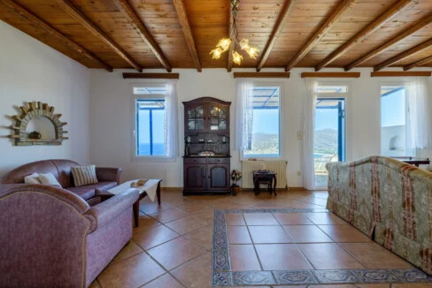 Traditional Cycladic house for sale in Andros island 12