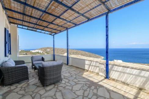 Traditional Cycladic house for sale in Andros island 14