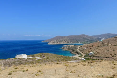 Traditional Cycladic house for sale in Andros island 2