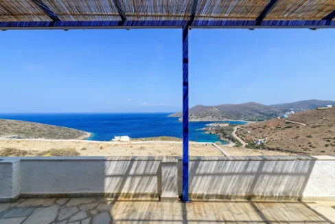 Traditional Cycladic house for sale in Andros island 5