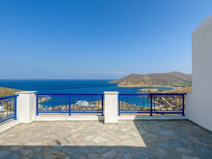 Traditional Cycladic house for sale in Andros island