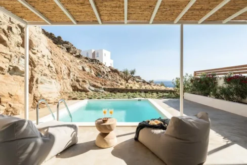 Villa With Private Pool And Stunning Views In Tinos Island