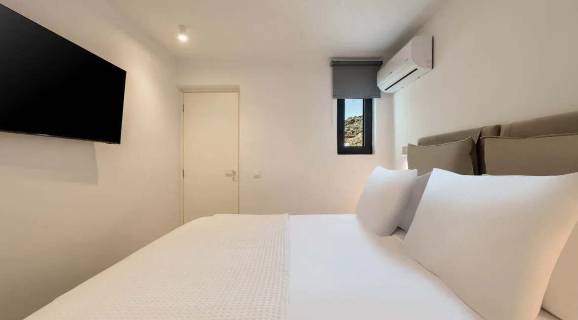 Villa With Private Pool And Stunning Views In Tinos Island 8