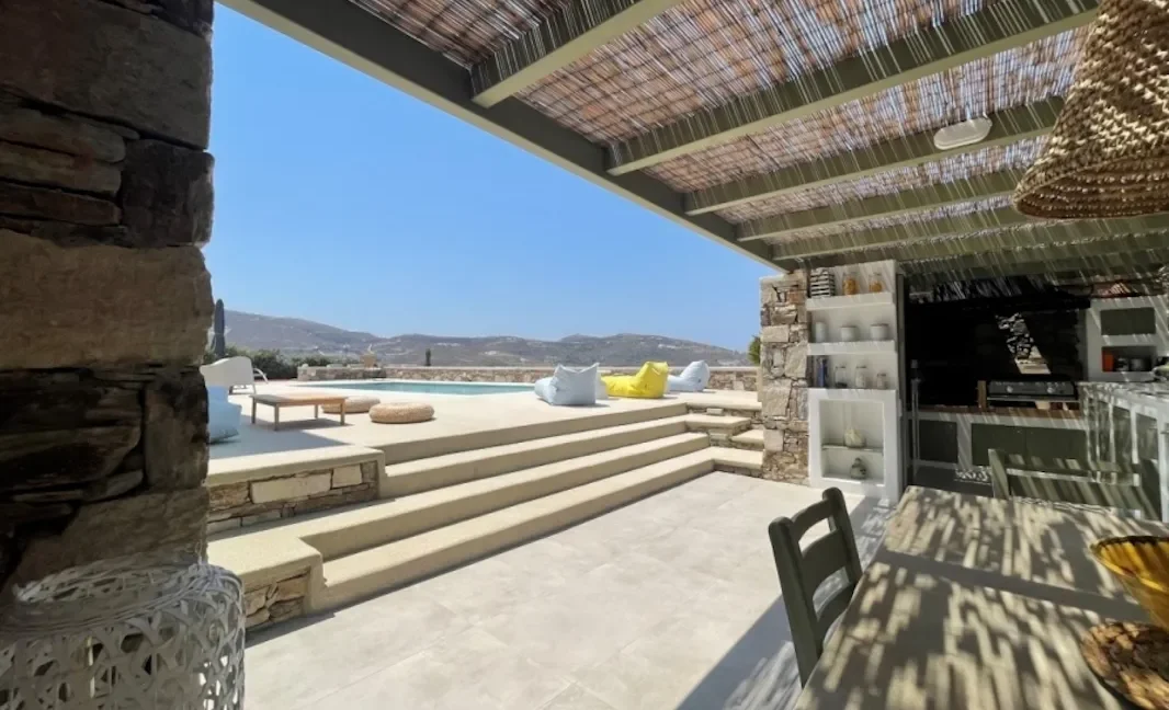 Villa for Sale in Paros 11
