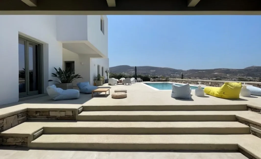Villa for Sale in Paros 3