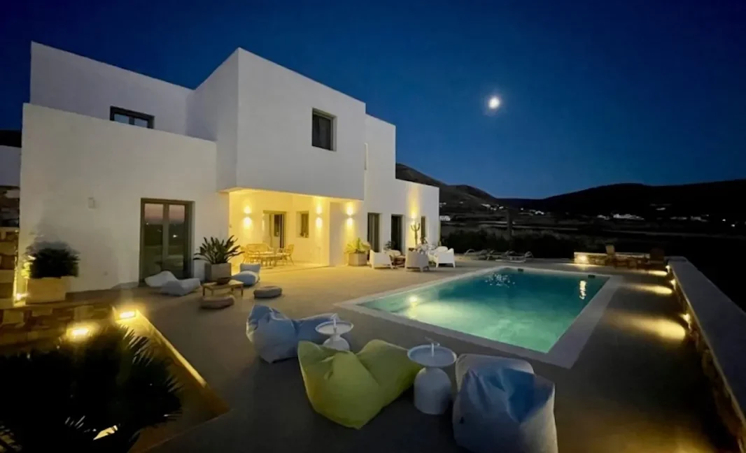Villa for Sale in Paros 7
