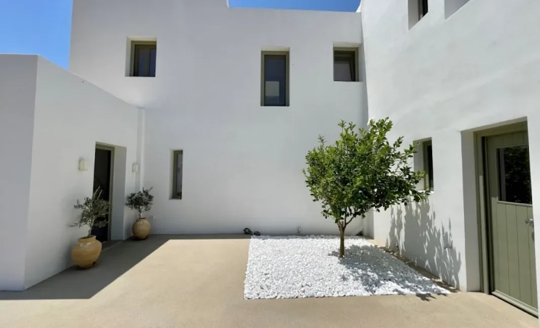 Villa for Sale in Paros 9