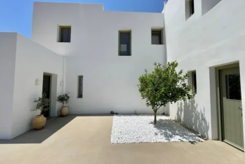 Villa for Sale in Paros 9