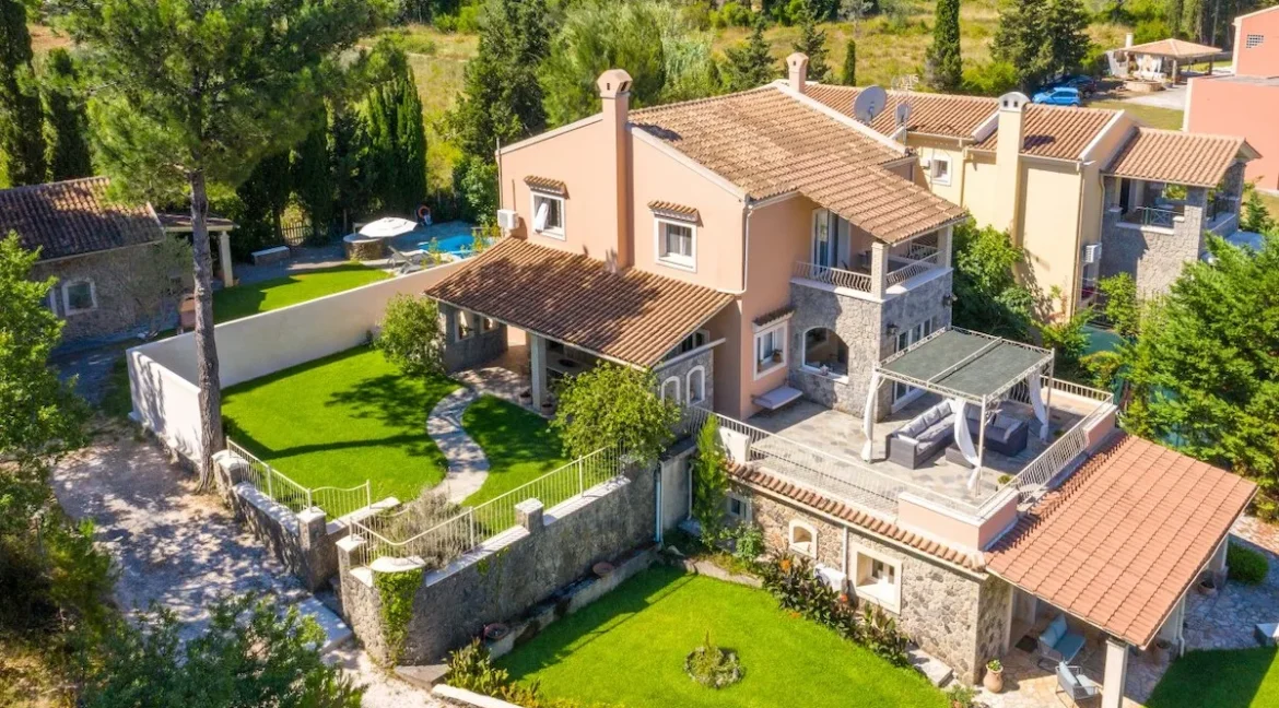 Villa in East Corfu for sale