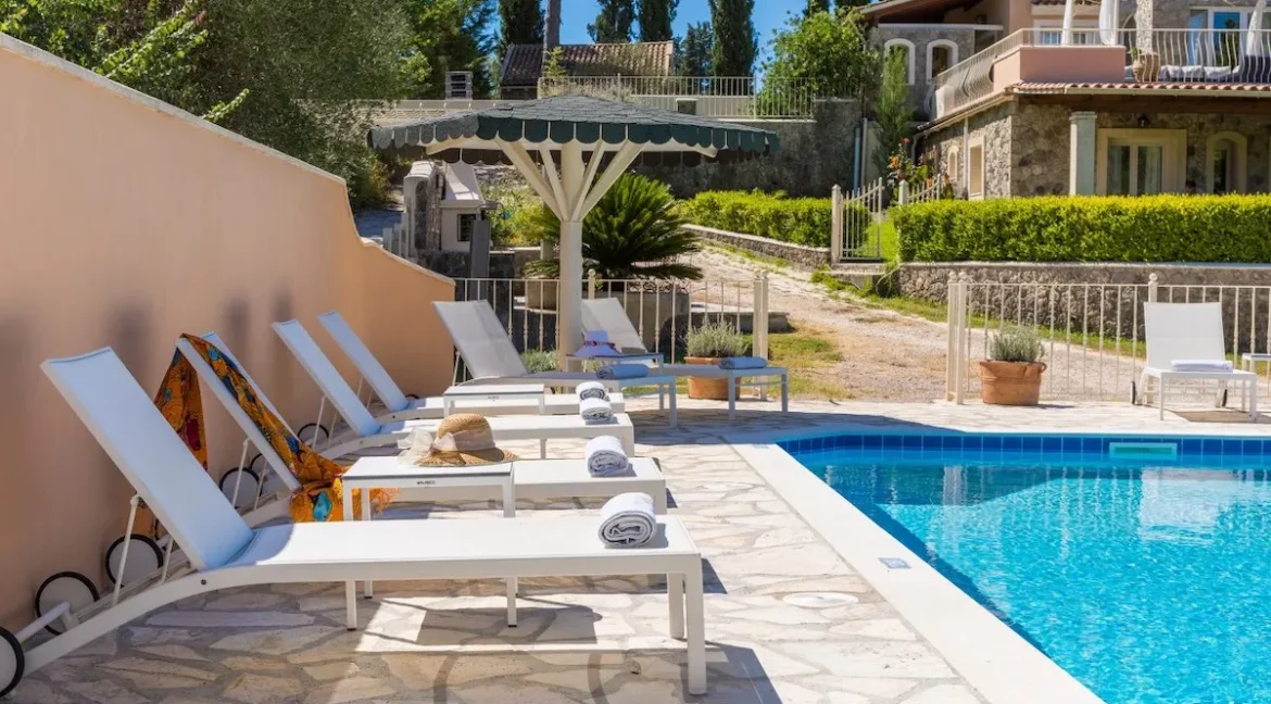 Villa in East Corfu for sale 16