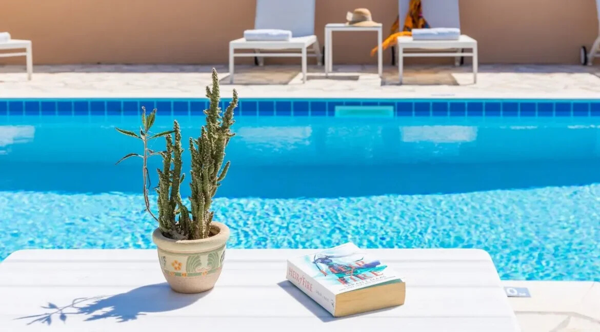 Villa in East Corfu for sale 18