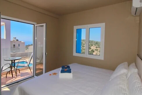 Villa with Sea View and Private Pool in Crete for sale 3