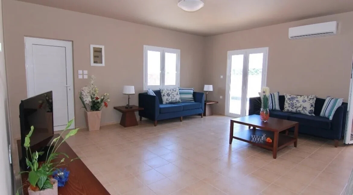 Villa with Sea View and Private Pool in Crete for sale 8