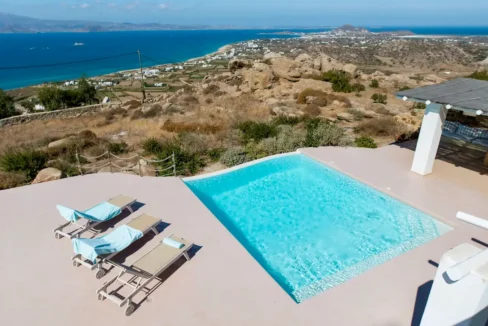 Villa with pool and garden in Tinos island for sale