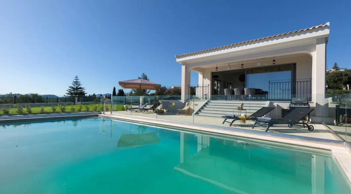 villa for sale in Dassia Corfu Greece 5