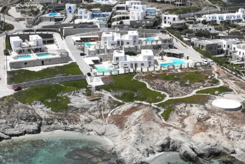 2 Luxurious Seafront Villas for Sale in Mykonos Greece 10