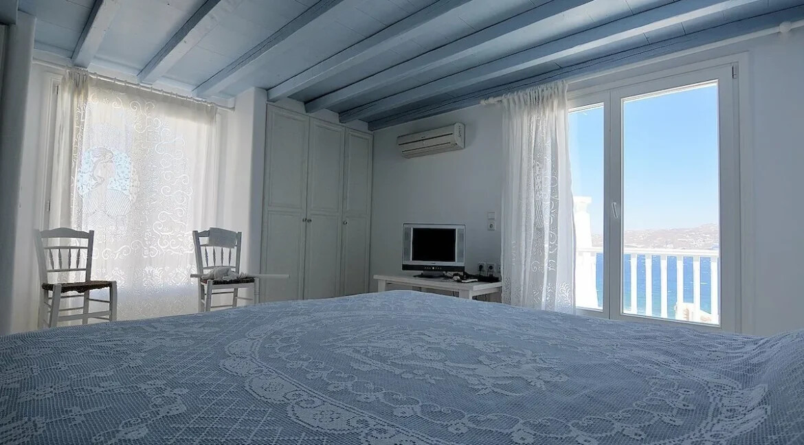 2 Luxurious Seafront Villas for Sale in Mykonos Greece 18