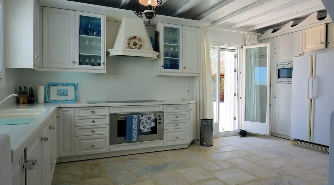 2 Luxurious Seafront Villas for Sale in Mykonos Greece 19