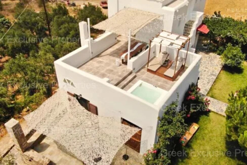 Apartment for sale in Naxos with Jacuzzi, Greece 4