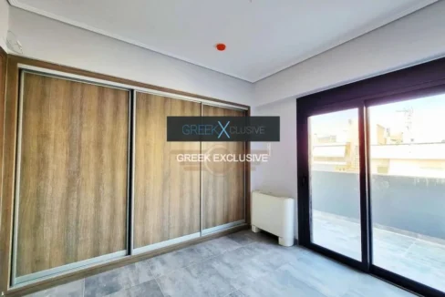 Apartment located in Piraeus for sale 10