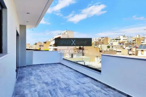 Apartment located in Piraeus for sale 3