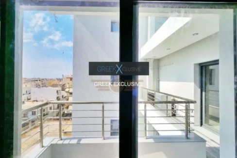 Apartment located in Piraeus for sale 8