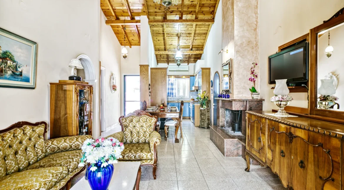 Detached House for Sale Corfu, Agios Georgios