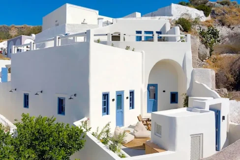 Exclusive 4 Cave Villas for sale Santorini Greece, Vothonas