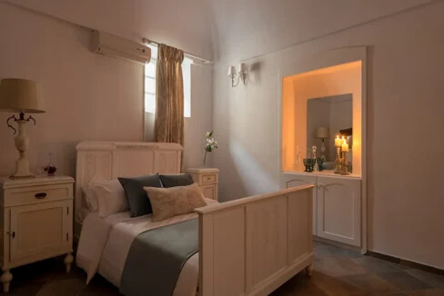 House for sale at Vothonas Santorini 15