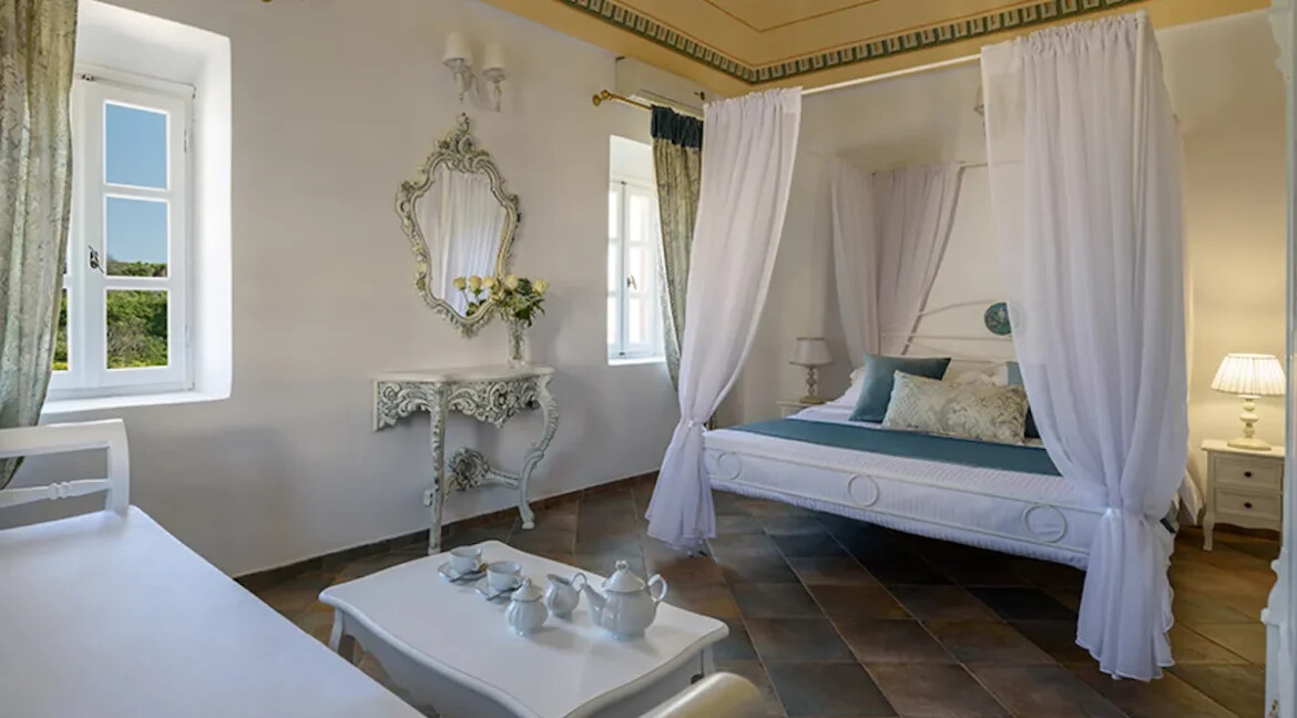 House for sale at Vothonas Santorini 16