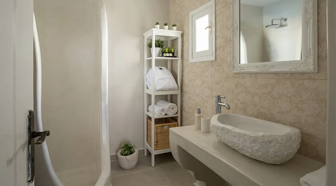 House for sale at Vothonas Santorini 18