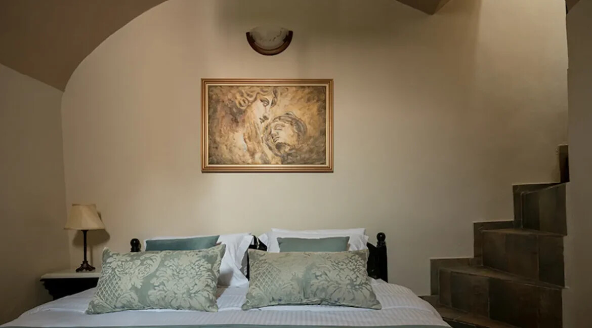 House for sale at Vothonas Santorini 19