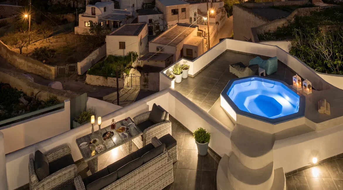 House for sale at Vothonas Santorini 2