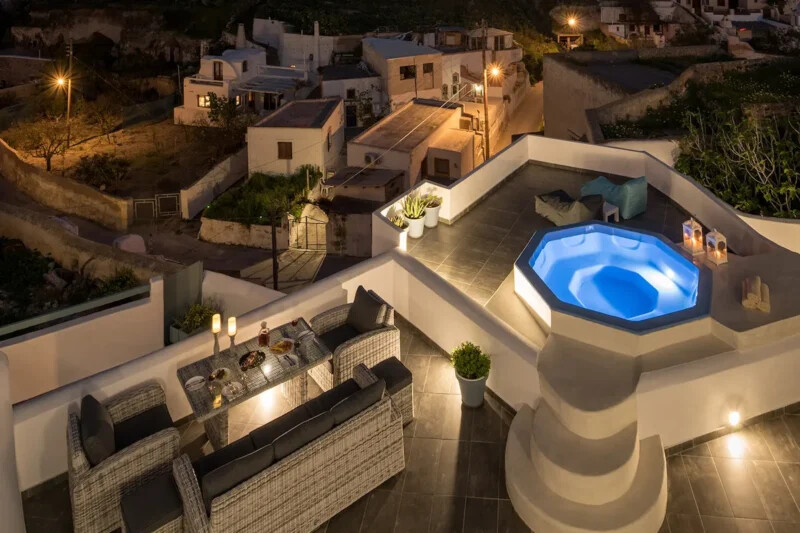 House for sale at Vothonas Santorini