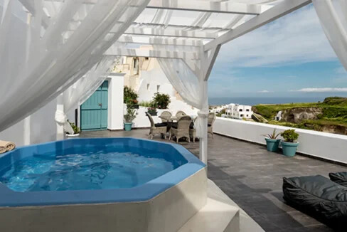 House for sale at Vothonas Santorini 3