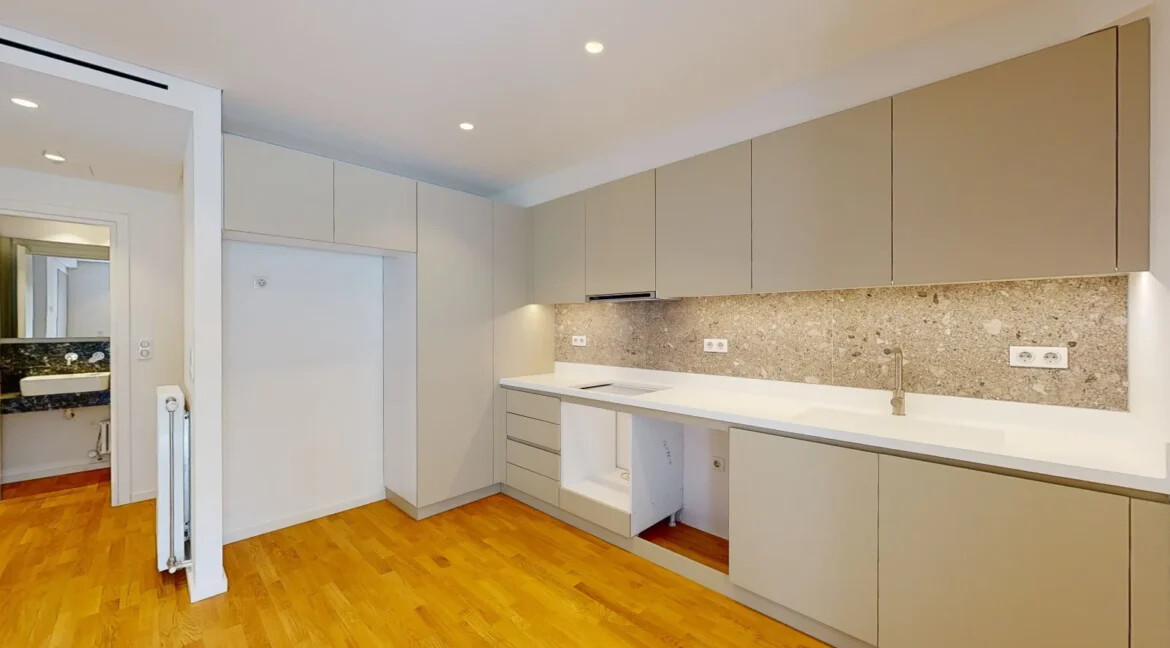 Luxurious Duplex with Pool in Glyfada Golf for sale 9