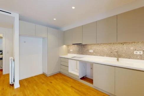 Luxurious Duplex with Pool in Glyfada Golf for sale 9